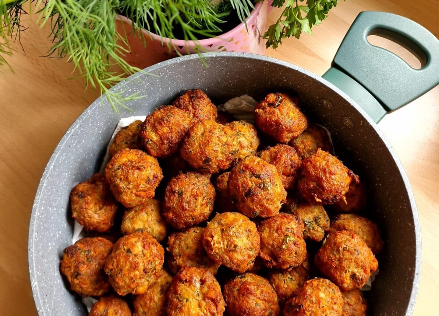 Qofte Recipe – Delicious Traditional Albanian Meatballs